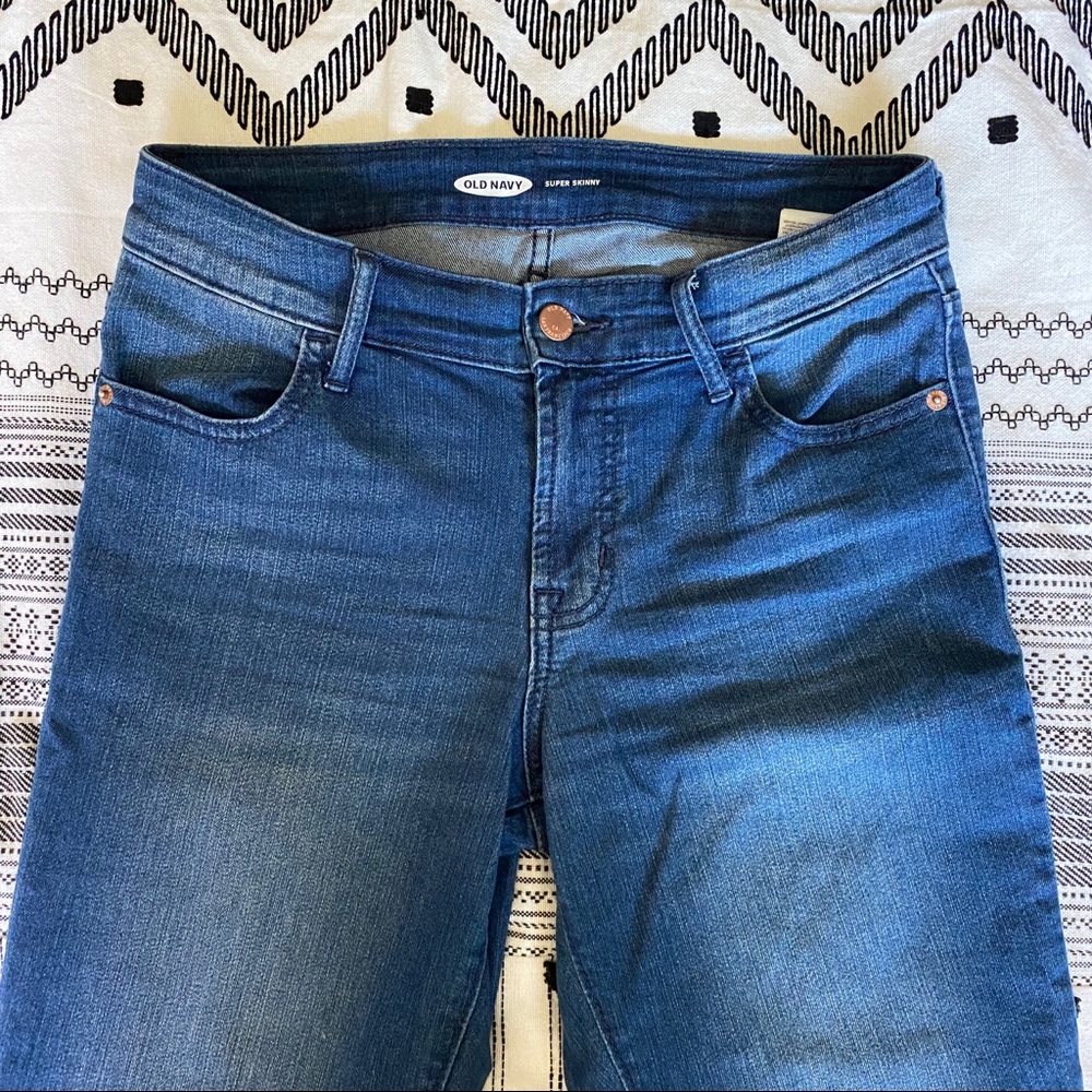 Old Navy straight leg jeans sz 4